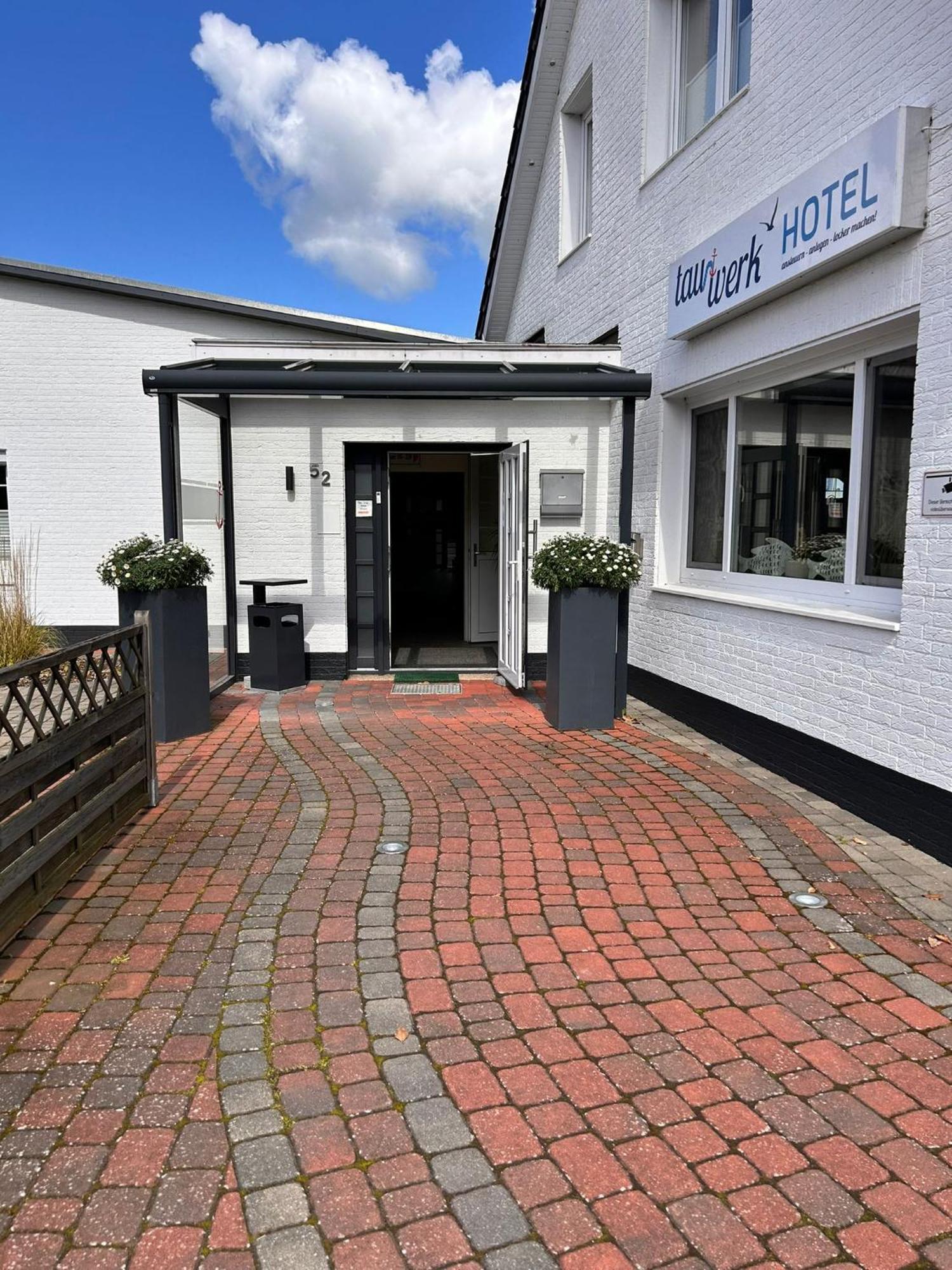 Tauwerk Hotel Wilhelmshaven Exterior photo